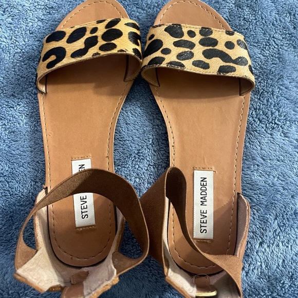 Steve Madden Tan Brown Sandals with Animal Print - Picture 1 of 5